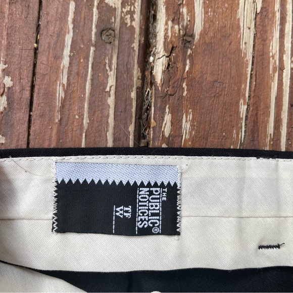 black pants
brand the public notices
waist 32, inseam 32 - Picture 3 of 4